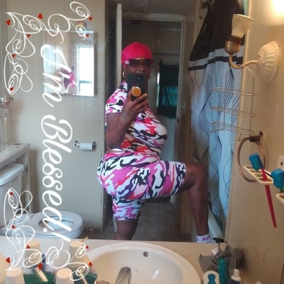 Meet your Posher, Mayalice - Picture 1 of 1